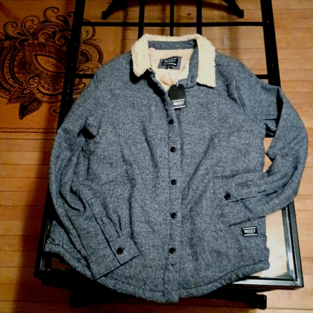 Grizzly coat